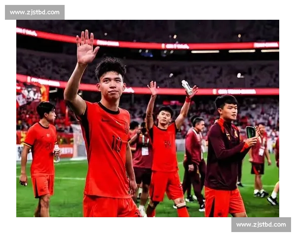 国足 U22 空门传球踢飞：大胜背后的青训隐忧