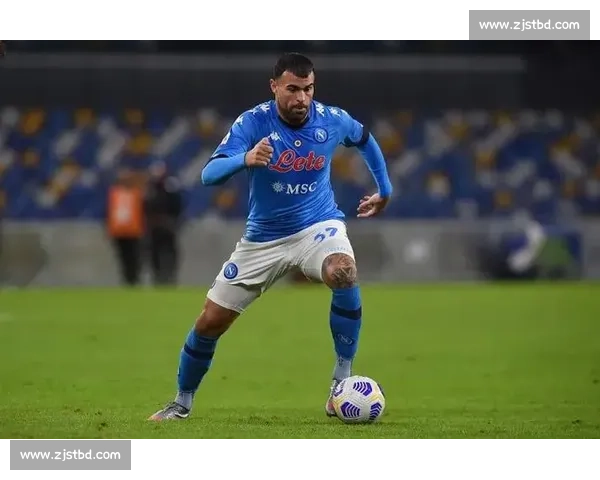 斯基拉:那不勒斯与都灵就恩贡戈租借谈判,含选择性买断条款 斯基拉:那不勒斯与都灵就恩贡戈租借谈判,含选择性买断条款