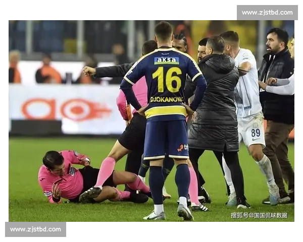 争议不断!欧洲杯裁判判罚引热议,VAR能否拯救一切 争议不断!欧洲杯裁判判罚引热议,VAR能否拯救一切